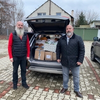 Seg&iacute;ts&eacute;g K&aacute;rp&aacute;talj&aacute;ra